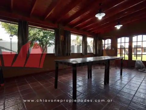 Casa en Venta con 1 cochera