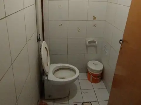 Local en Venta en Abasto, USD 140.000