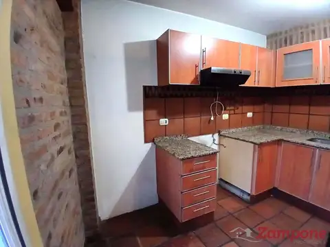 Depto Tipo Casa 3 ambientes con 1 baño