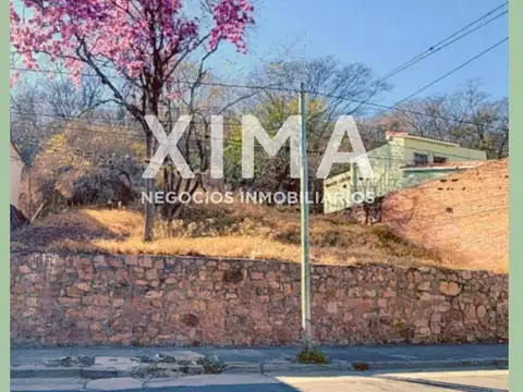 Terreno en venta sobre Avenida Uruguay