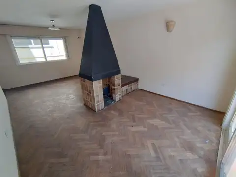 Departamento en Alquiler de 4 ambientes