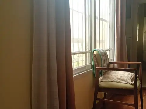 Depto Tipo Casa 4 ambientes con 1 baño