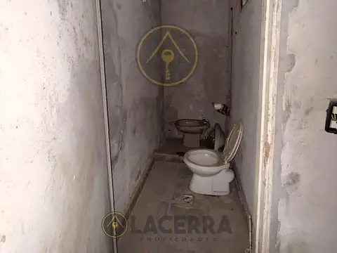 Galpon en Venta 10  mts Frente