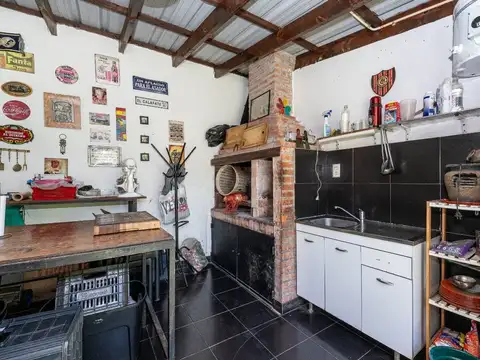 PH M. CASTRO 4 amb jardín quincho parrilla E indep