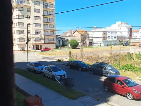 Depto Tipo Casa en Venta 45 años