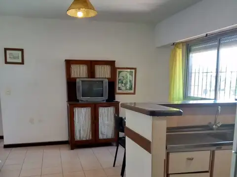Calle 27 600, Piso 1