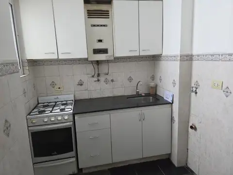 Depto. 3 amb. amplio excelente ubicacion