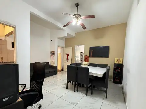 Venta, PH, 3 ambientes, patio, Santos Lugares, Saenz Peña, apto credito, permuta