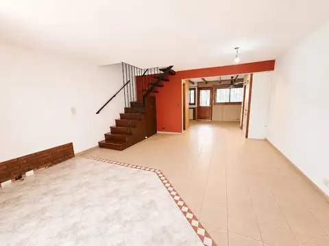 Casa en Alquiler 48 años