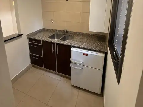 Departamento en Alquiler en Castelar Norte, $ 680.000