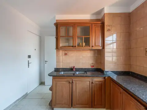 Departamento en Alquiler con 1 cocheras
