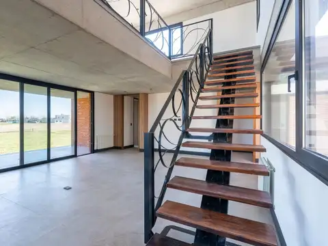 CASA EN VENTA A ESTRENAR HARAS DEL SUR III BARRIO LOS CEIBOS