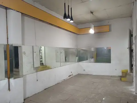 Local en Venta en San Nicolás, USD 400.000