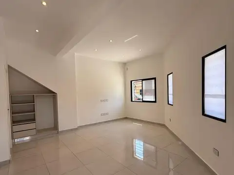 Departamento en Alquiler en Lanus Oeste, $ 500.000