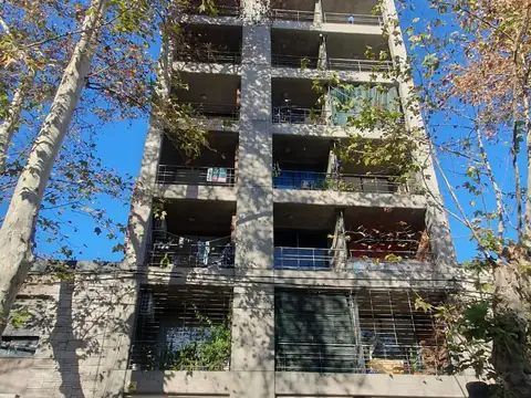 Venta Cochera - Barrio Lourdes