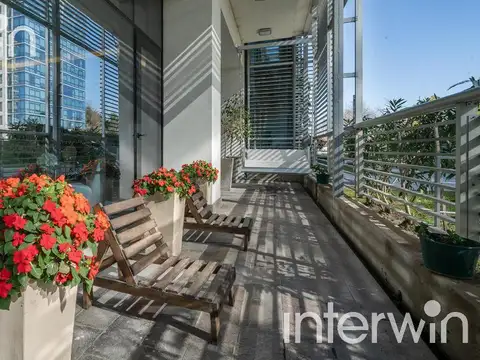 Departamento en Venta con 4 cocheras