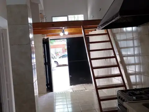 PH en alquiler en Villa del Parque  cochera auto chico frente funcional y lindo