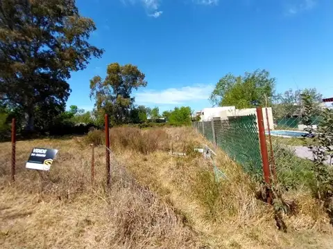 Terreno en Venta en Roldan, USD 45.000