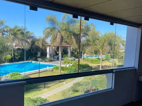 Departamento 5 ambientes con 3 baños