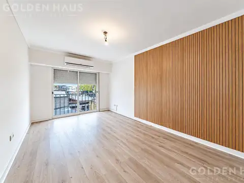 Venta Departamento Tres Ambientes Luminoso al Contrafrente en Liniers