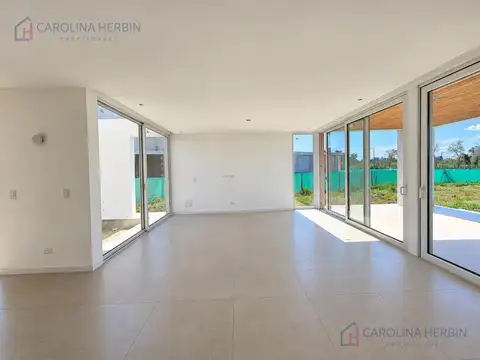 Casa en Venta en Bella Vista, USD 469.000