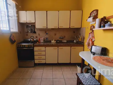 Departamento 3 ambientes con 1 baño