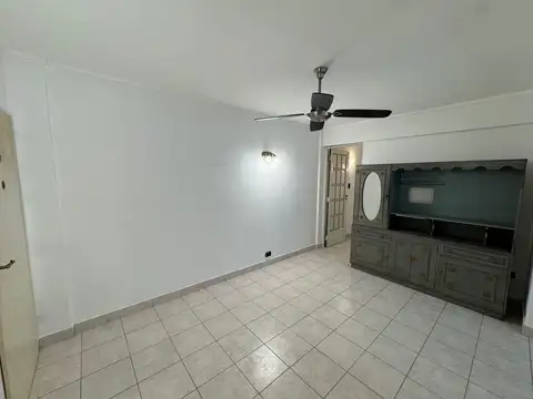 DPTO DE 2 DORM EN BARRIO CENTRO