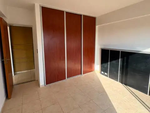 Departamento en Alquiler en Campana, $ 750.000