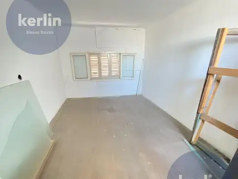 Casa 6 ambientes con 1 baño