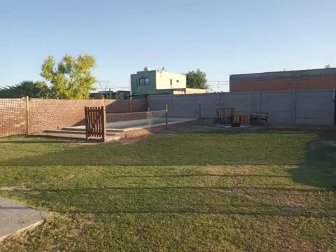 Casa 2 ambientes con 1 baño