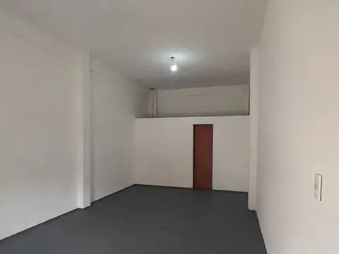Local en Alquiler en Villa Lugano, $ 500.000