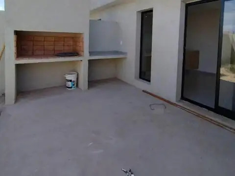 VENTA CUESTAS DE MANANTIALES DUPLEX 2 DORMITORIOS 2 BAÑOS