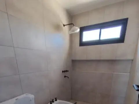 VENTA DUPLEX 2 DORMITORIOS 2 BAÑOS CUESTAS DE MANANTIALES