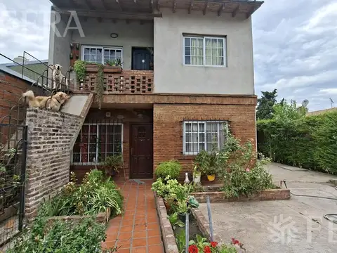Venta Casa Multifamiliar con cochera en Tortuguitas- Zona Norte