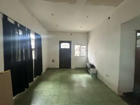 Depto Tipo Casa en Venta en Villa Bonich, USD 39.000