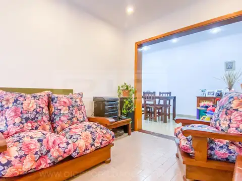 Casa en Venta en Villa Adelina, USD 395.000