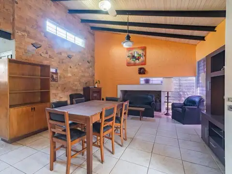 Quinta en Venta con 1 cochera