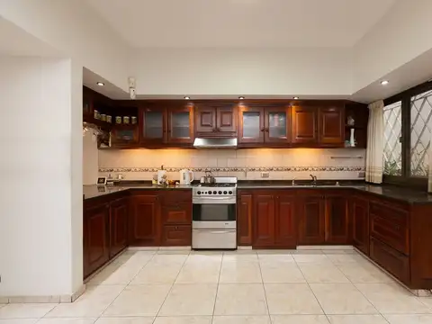 Casa en Venta en Caseros, USD 240.000