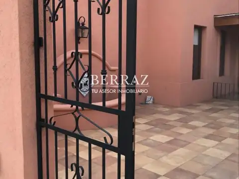 Casa en Venta en La Escondida Pilar