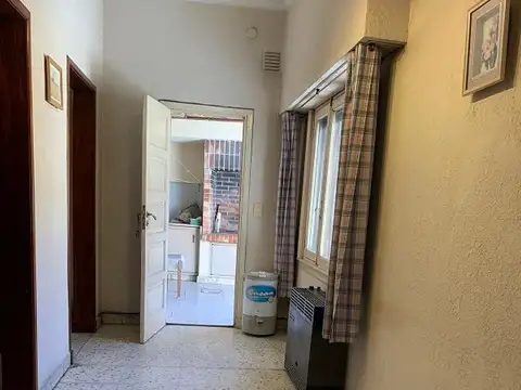 Depto Tipo Casa en Venta con 1 cocheras