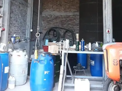 IMPORTANTE GALPON PARQUE INDUSTRIAL LA CAROLINA