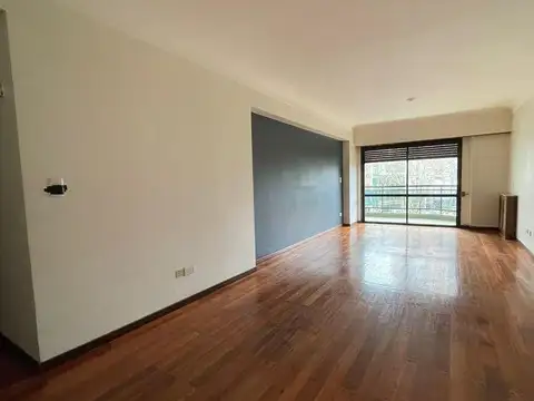 Departamento 4 ambientes con 3 baños