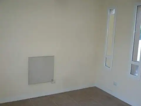 BALCARCE Y JUAN DE GARAY  - DPTO 8