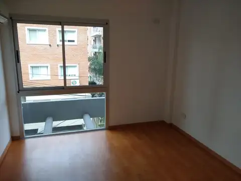 Departamento en Venta en San Fernando Vias  /  Centro, USD 115.000