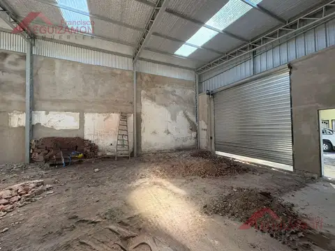 Galpon en Venta en Lomas del Mirador, USD 111