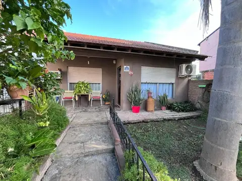 Casa 4 ambientes Ituzaingó Norte.Acepta Permuta APTO CREDITO