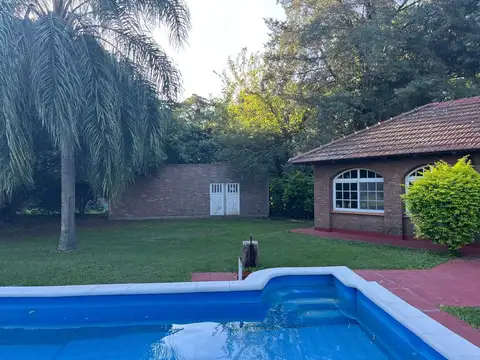 VENTA DE ESPECTACULAR QUINTA EN ARROYO LEYES