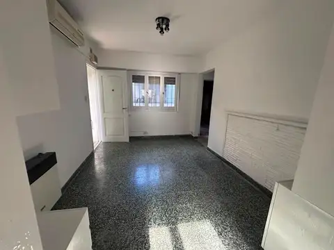 Casa en Venta en Quilmes, USD 79.900