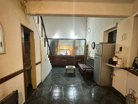 Depto Tipo Casa en Venta en Ramos Mejia, USD 97.000