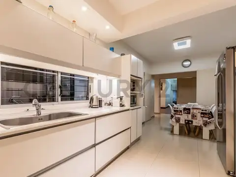 VENTA DEPARTAMENTO 4 AMBIENTES + DEPENDENCIA CON COCHERA Y AMENITIES VILLA URQUIZA